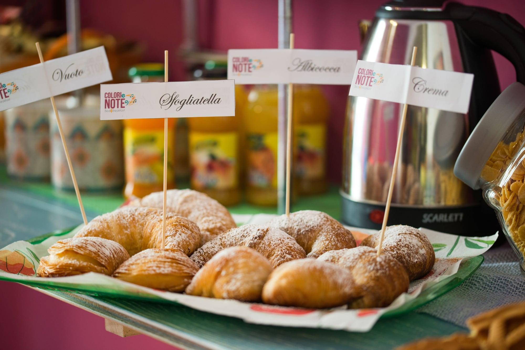 Colori E Note Bed & Breakfast Napoli Ngoại thất bức ảnh